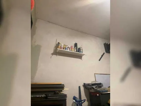 Alesan25698 ücretsiz canlı xxx cam