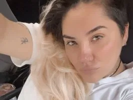 Sasha_Wicket free live xxx cams