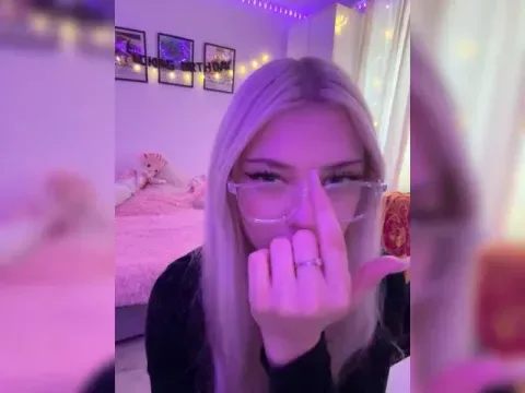 ItsIsabellea free live xxx cams