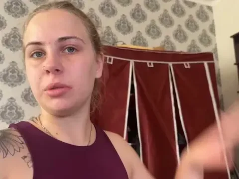 LisaloveX free live xxx cams
