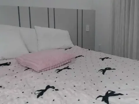 MomoMoonxxx free live xxx cams