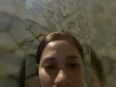 PrettyAsianLover free live xxx cams