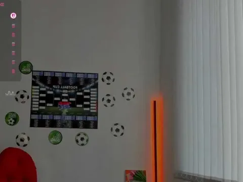 AndreaBlossom ücretsiz canlı xxx cam