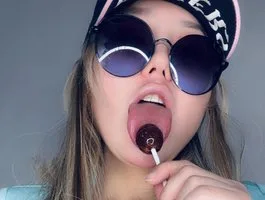 Sweet-ariii 免费直播 xxx 摄像头