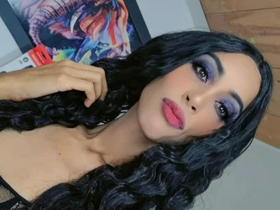 Adella_Pineda cams xxx ao vivo grátis