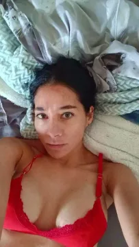 Ara22 free live xxx cams