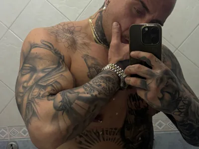 Dandyi90 free live xxx cams