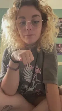 Emy_2002 zdarma živé xxx cams