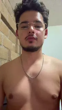 Giovszz bezmaksas live xxx cams