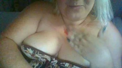 IvannaMystique free live xxx cams