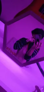 JerryWi besplatni live xxx cams