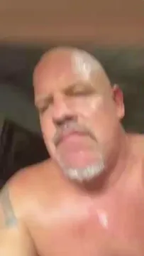Kingmav4 bezmaksas live xxx cams