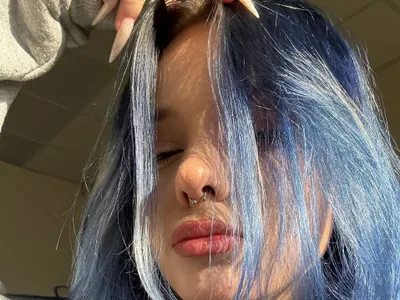 LilyCooch free live xxx cams