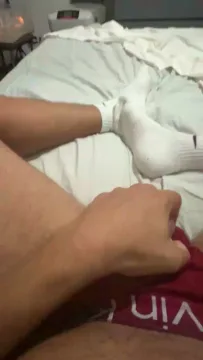 MasterFeet1992 free live xxx cams