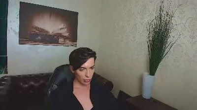MilanDash безкоштовні live xxx cams