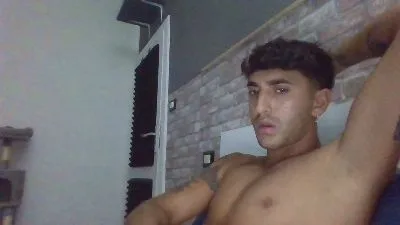 Monellogrande69 cams xxx en vivo gratis