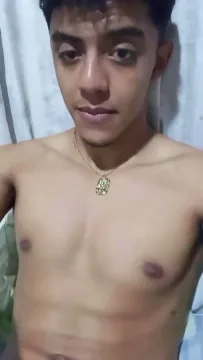 Quentaro besplatni live xxx cams