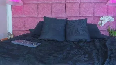 Sharon_Tyga20 免费直播 xxx 摄像头