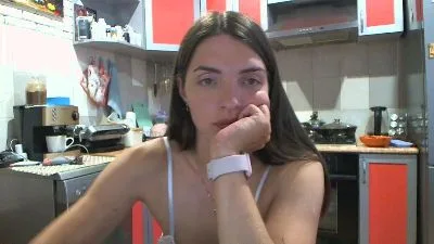 Siara bezmaksas live xxx cams