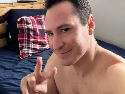 eddytm9403 bezmaksas live xxx cams