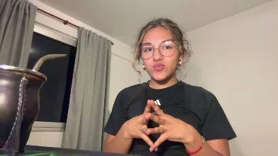 emi444 zdarma živé xxx cams