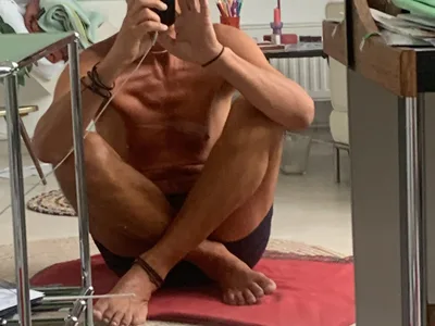 henry39 free live xxx cams