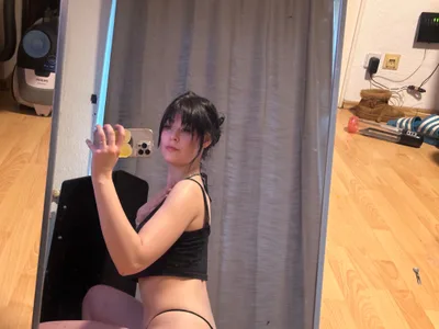 limolady69 免费直播 xxx 摄像头