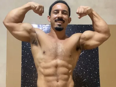 superbigmr cam xxx live gratis