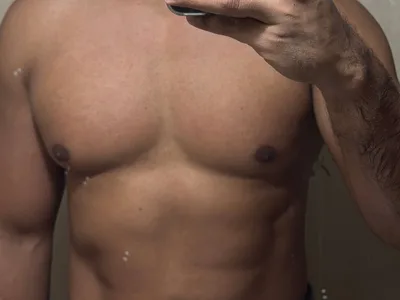 thomas2502 free live xxx cams