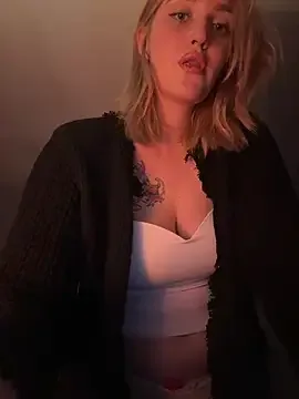 -Bratty- δωρεάν live xxx cams