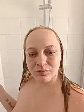 -HotAnna- zdarma živé xxx cams