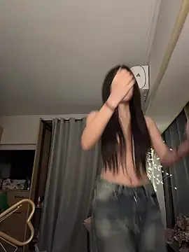 265687722 bezmaksas live xxx cams