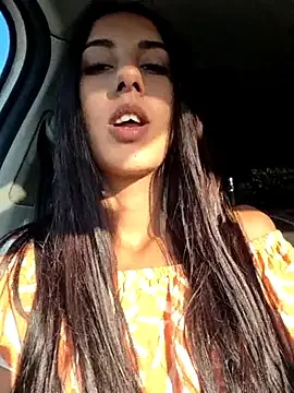 271820730 bezmaksas live xxx cams