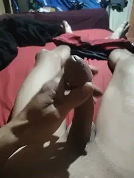 2CM2 free live xxx cams