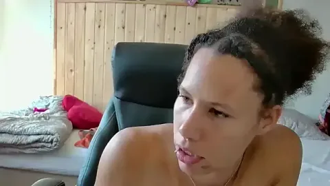 AaliyahHarris cam xxx live gratis
