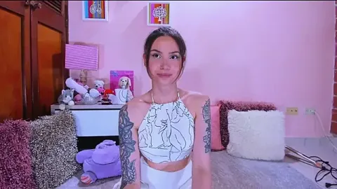 AbrilRussell free live xxx cams