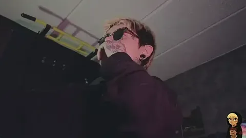 AcidMilo free live xxx cams