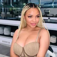 AfricanBarbiiie free live xxx cams