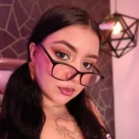 AliiceVance free live xxx cams