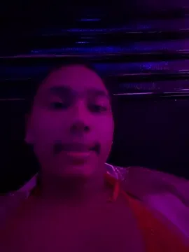 Andrea715515 kostenlose live xxx cams