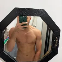 Andrescamilo2004 gratis live xxx cams