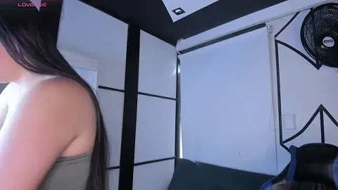 AnnieAdamss_ ücretsiz canlı xxx cam