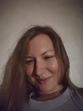 August_Shine free live xxx cams