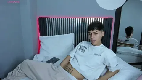 Axel_Mendozaa ücretsiz canlı xxx cam