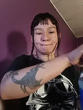 Bathory777 cams xxx ao vivo grátis
