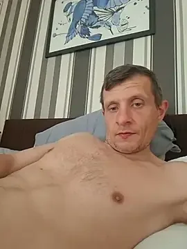 BigDmasked tasuta live xxx cams