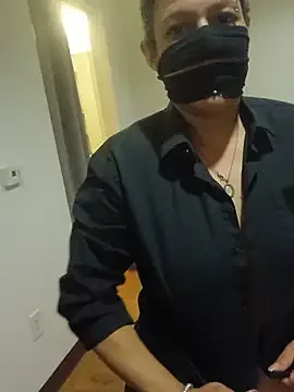 Biggdoggielover free live xxx cams