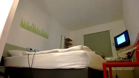 BiggedyBear free live xxx cams