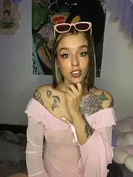 BlueStoneX free live xxx cams