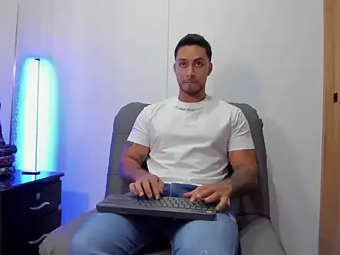 Brandonflex free live xxx cams